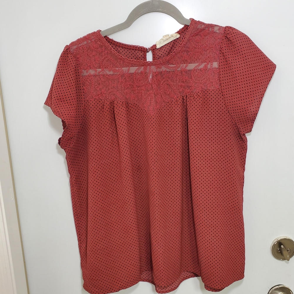 Elegant Red Lace Women's Top Size XL